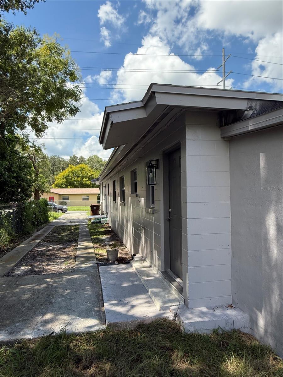 AVONDALE SUB - Residential Lease