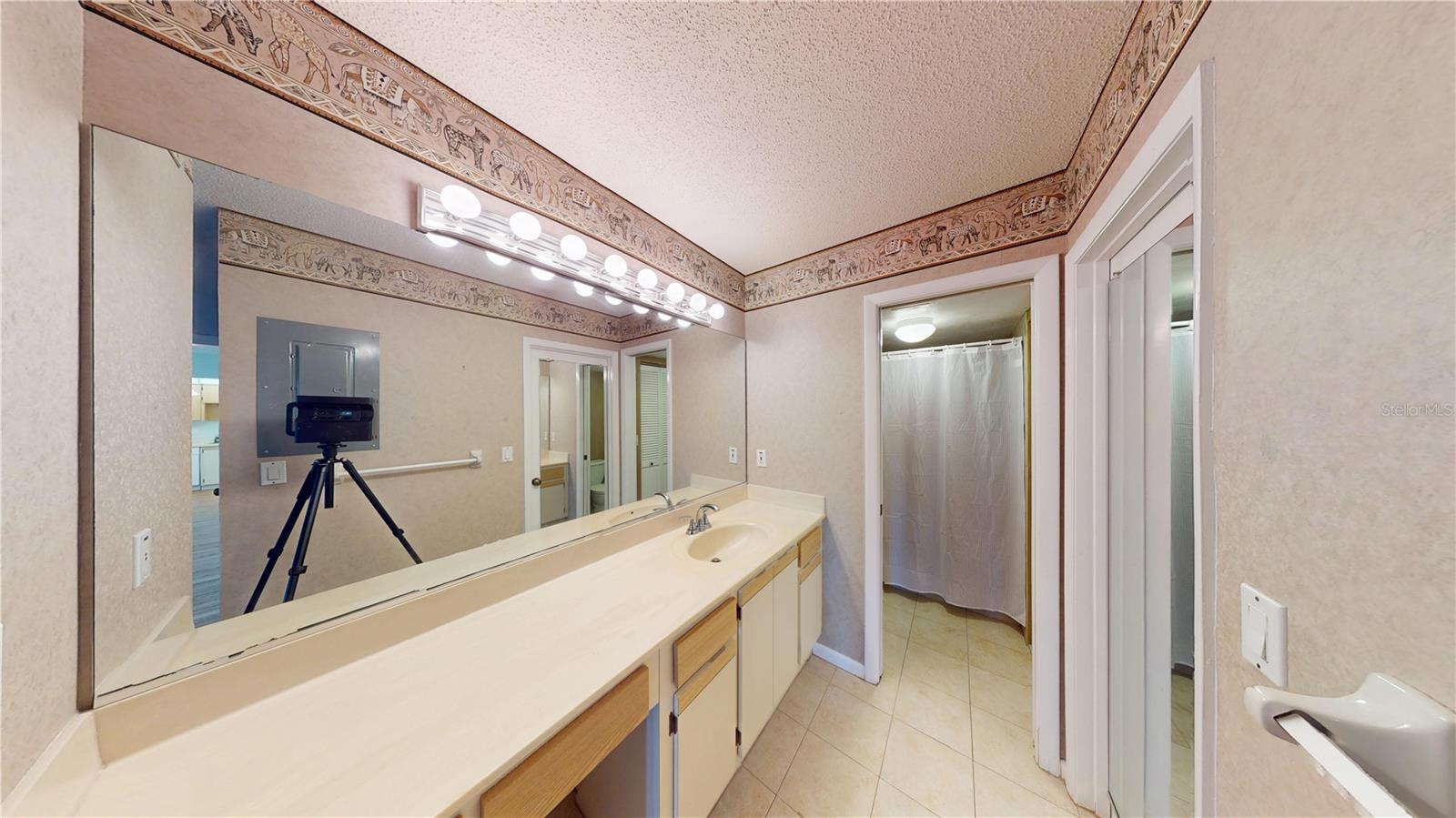 INDIGO POINT CONDO REP - Residential Lease