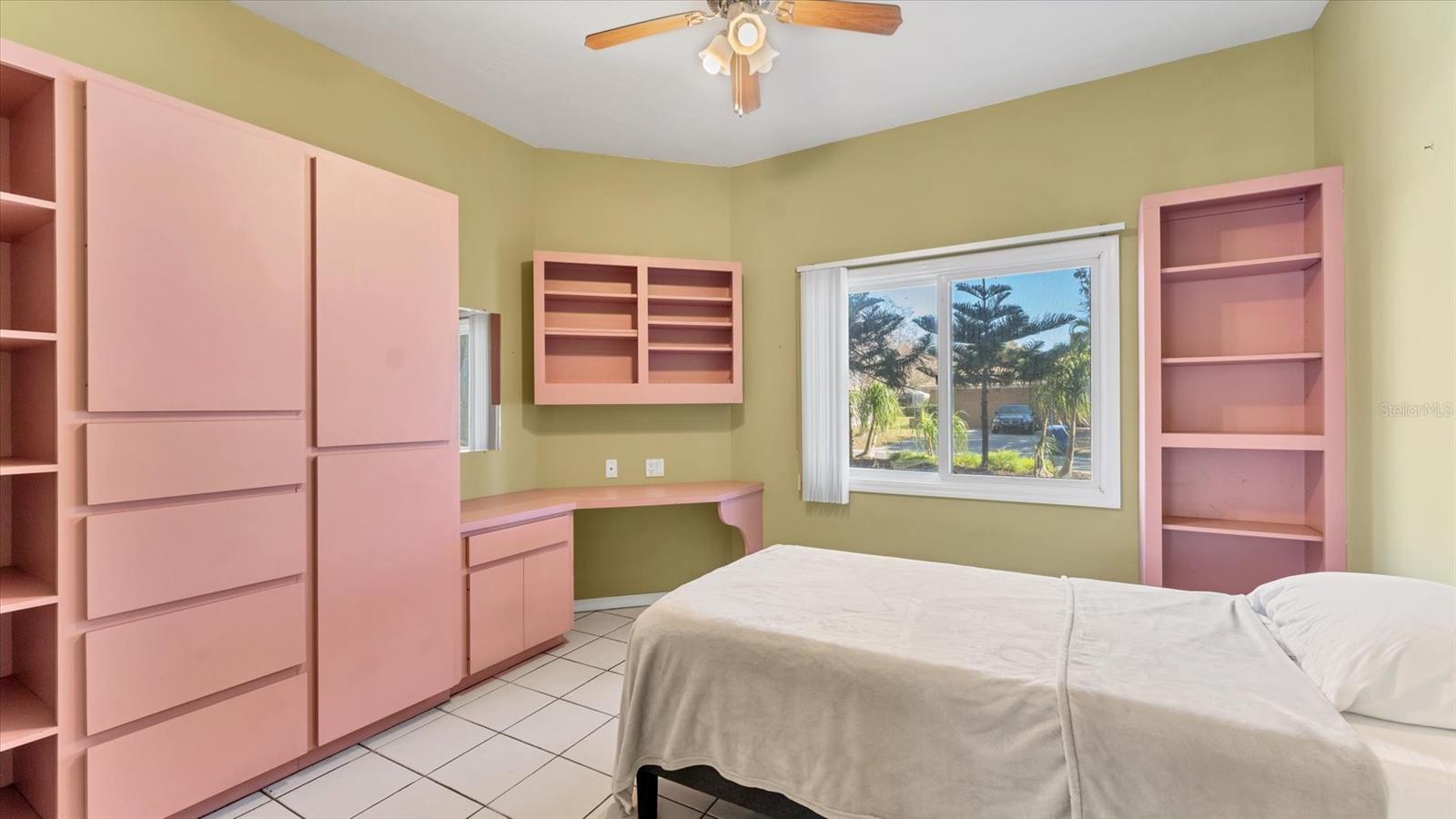 SORRENTO EAST - Residential