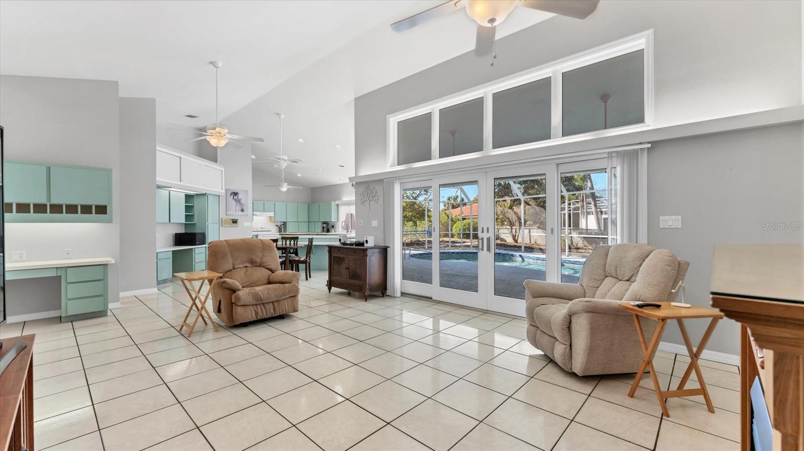 SORRENTO EAST - Residential