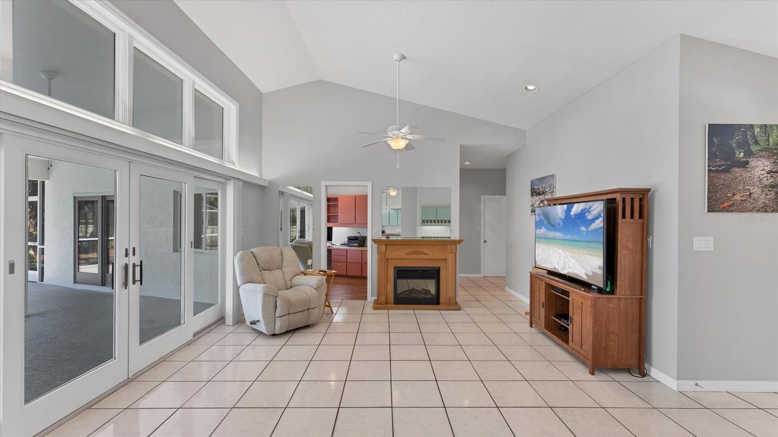 SORRENTO EAST - Residential