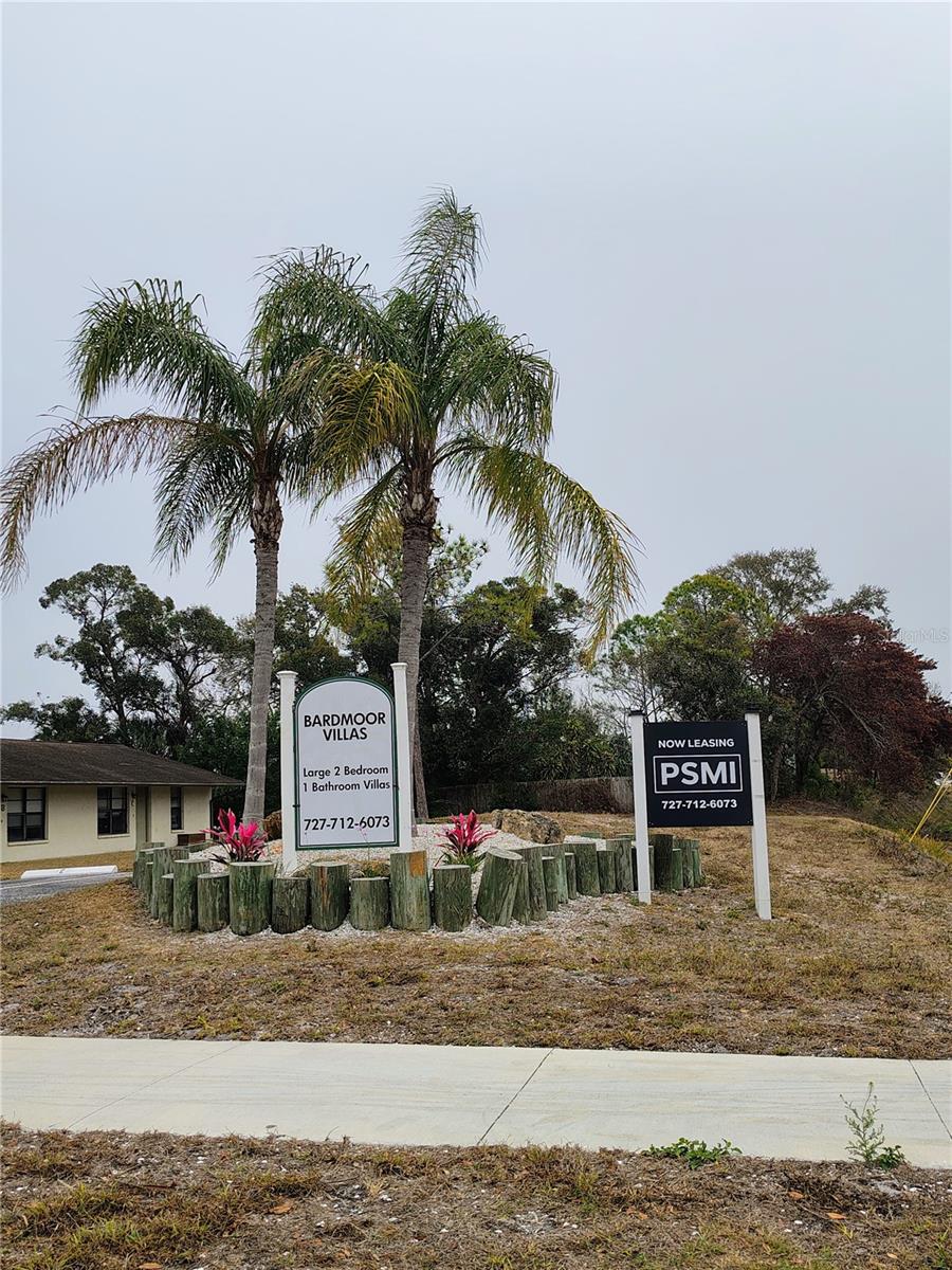 BARDMOOR VILLAS - Residential Lease