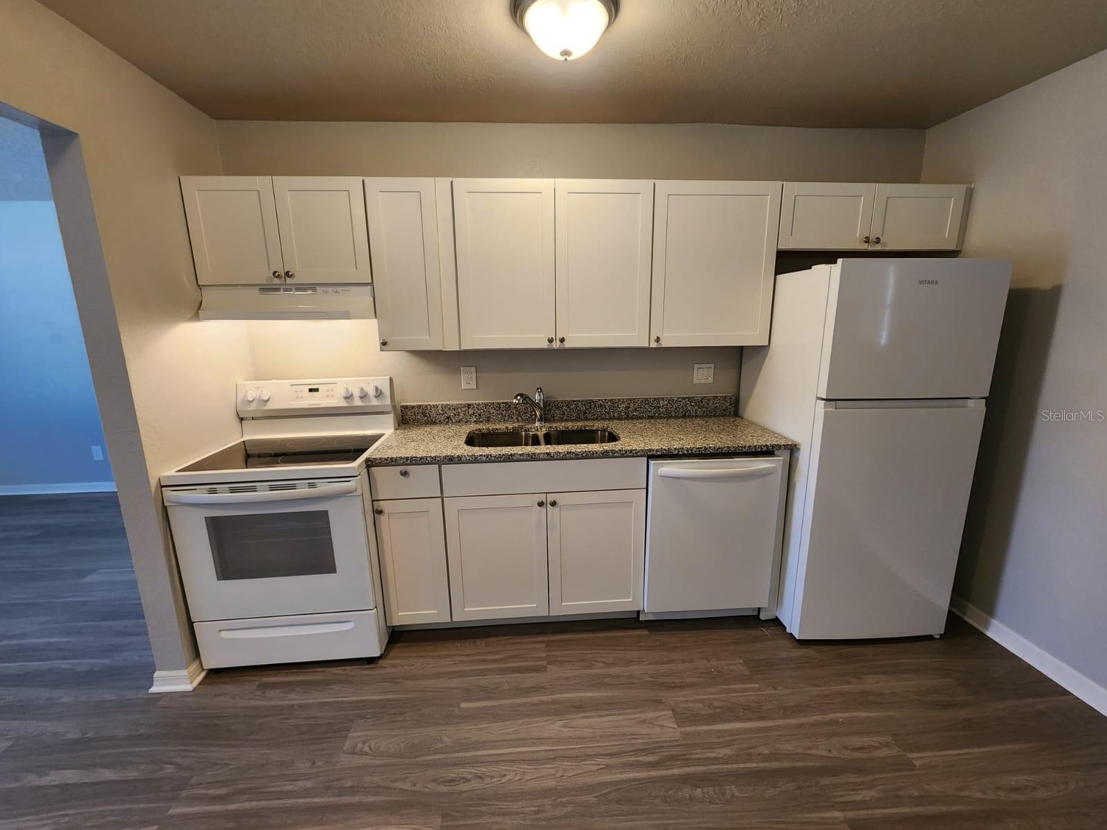 BARDMOOR VILLAS - Residential Lease