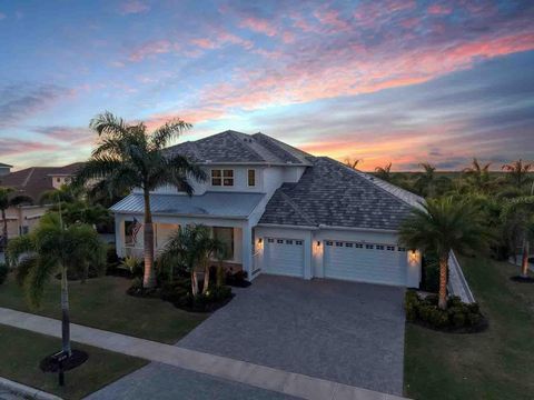 826 MANNS HARBOR DRIVE APOLLO BEACH FL 33572