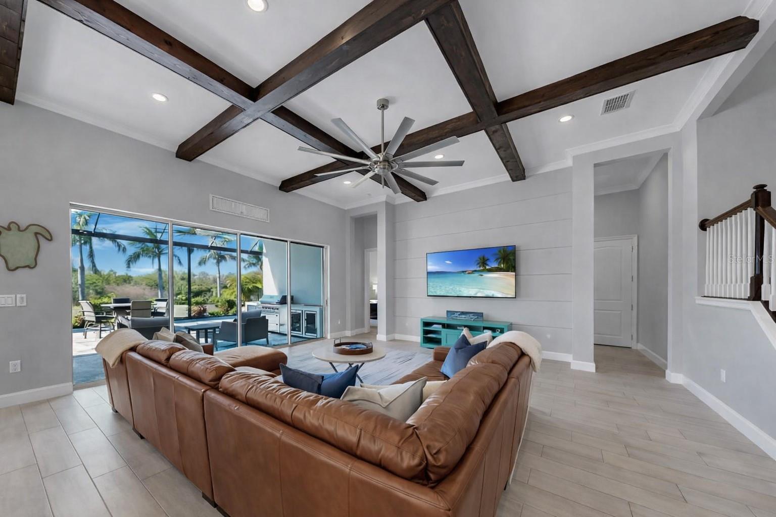 MIRABAY PH 3C-3 - Residential