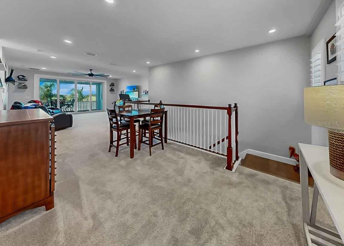 MIRABAY PH 3C-3 - Residential