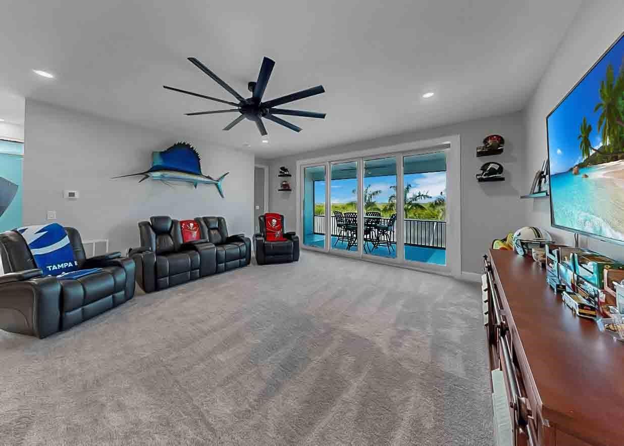 MIRABAY PH 3C-3 - Residential