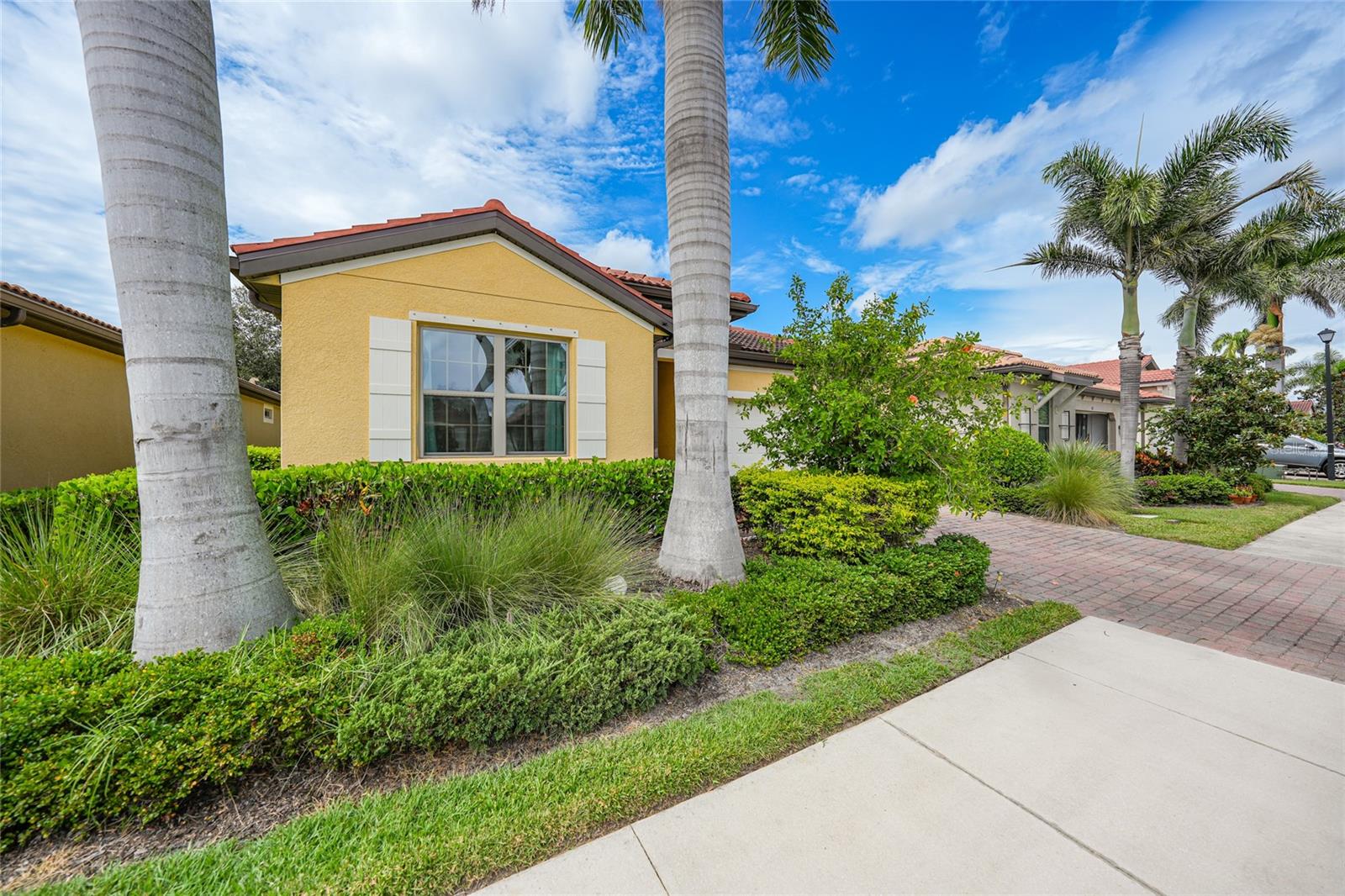 TOSCANA ISLES UN 1 - Residential