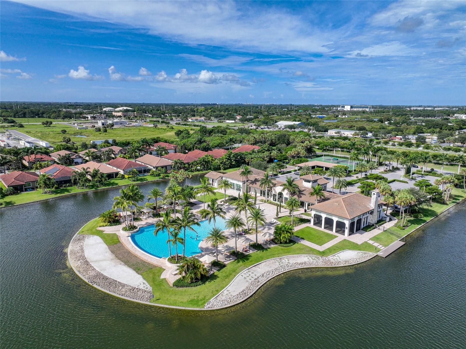 TOSCANA ISLES UN 1 - Residential