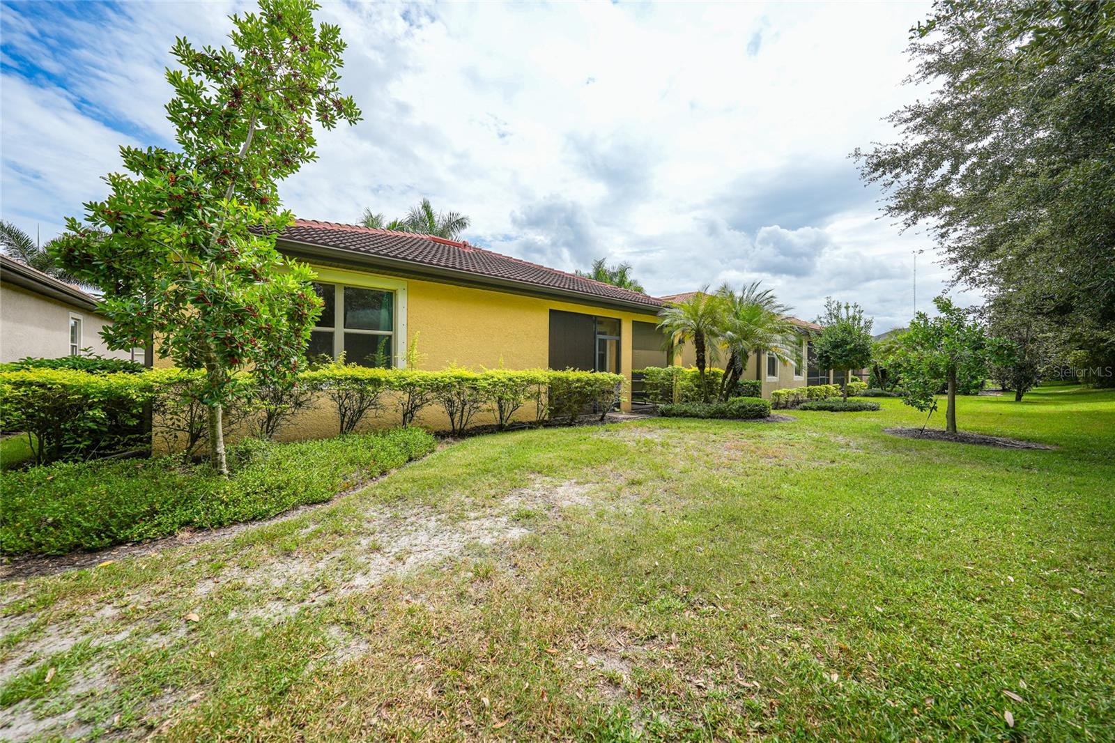 TOSCANA ISLES UN 1 - Residential