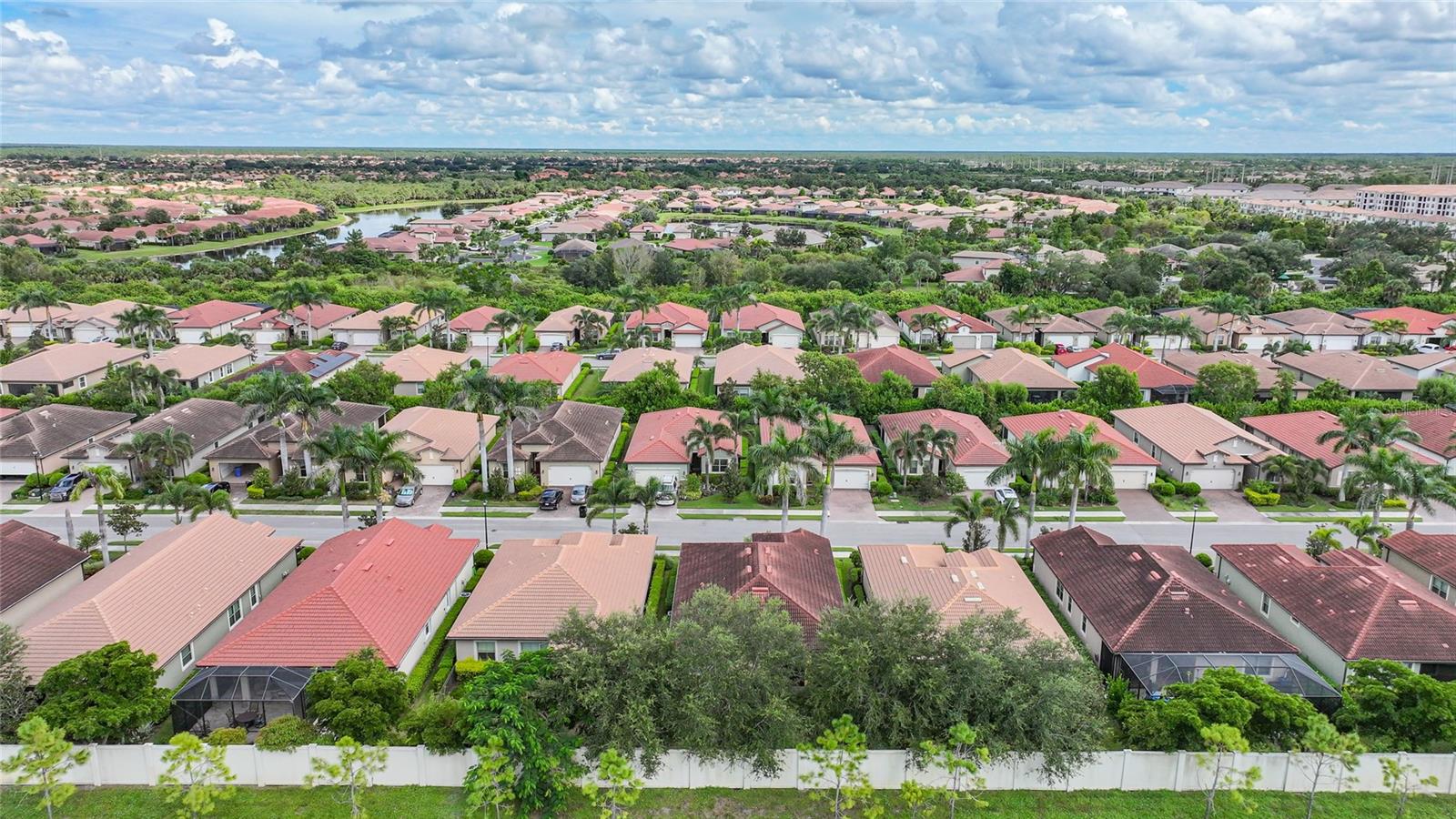 TOSCANA ISLES UN 1 - Residential