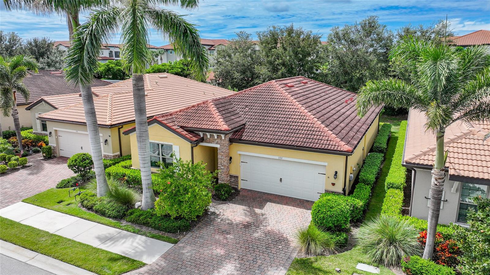 TOSCANA ISLES UN 1 - Residential