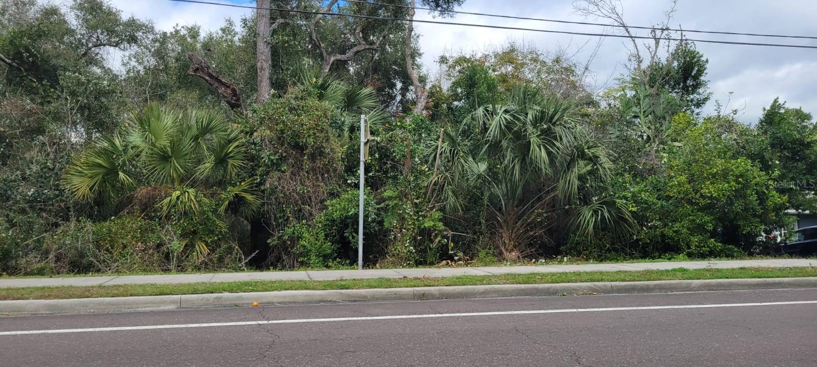 DELTONA LAKES UNIT 11 - Land