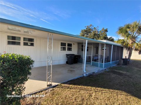 A home in LAKELAND