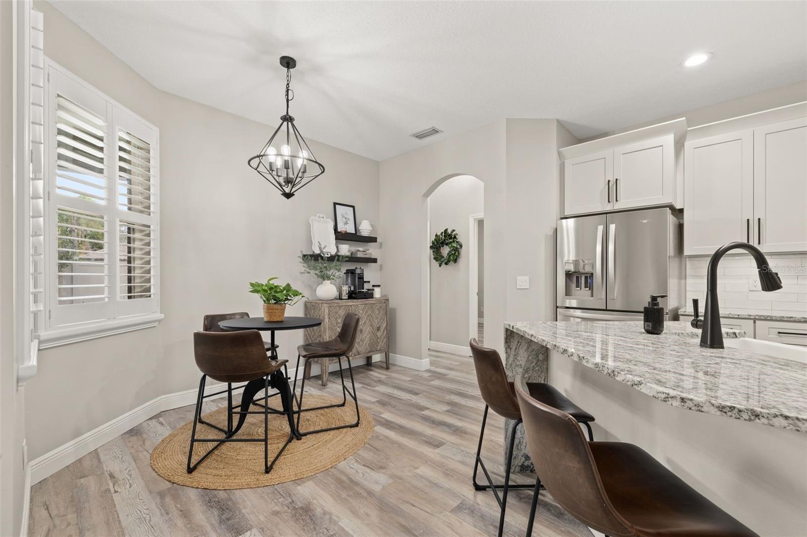 ALOMA WOODS PH 5 - Residential