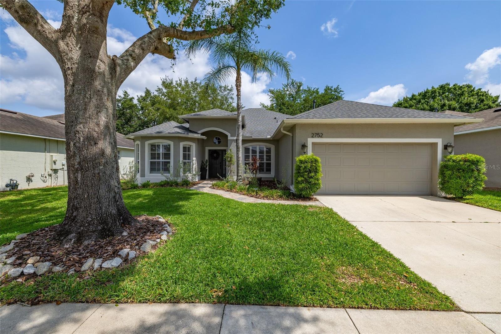 ALOMA WOODS PH 5 - Residential