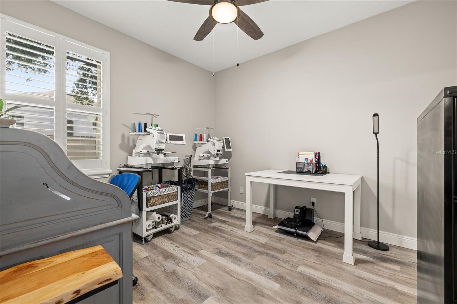 ALOMA WOODS PH 5 - Residential