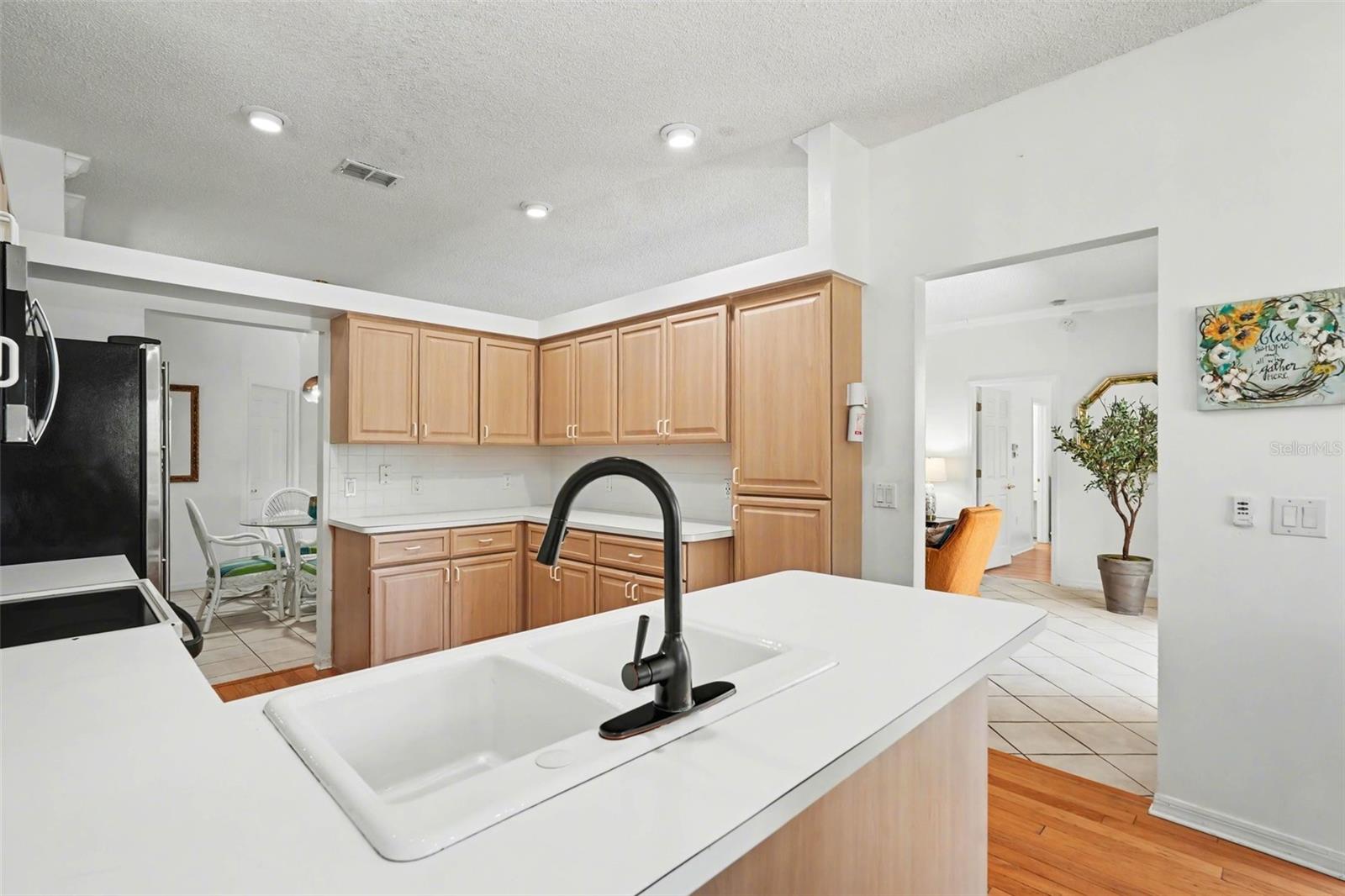 GLEN LAKES PH 1 UN 5B - Residential