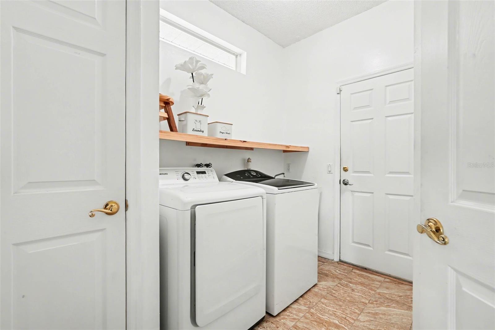 GLEN LAKES PH 1 UN 5B - Residential