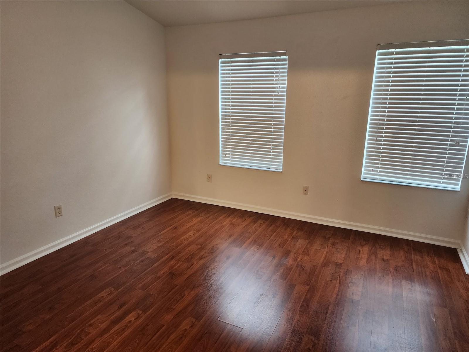 CHASE TWNHMS - Residential Lease