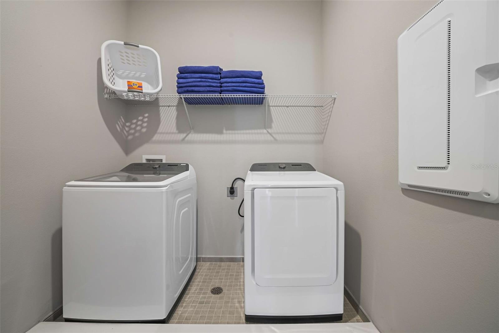 REUNION WEST FAIRWAYS 17 & 18 REP - Residential