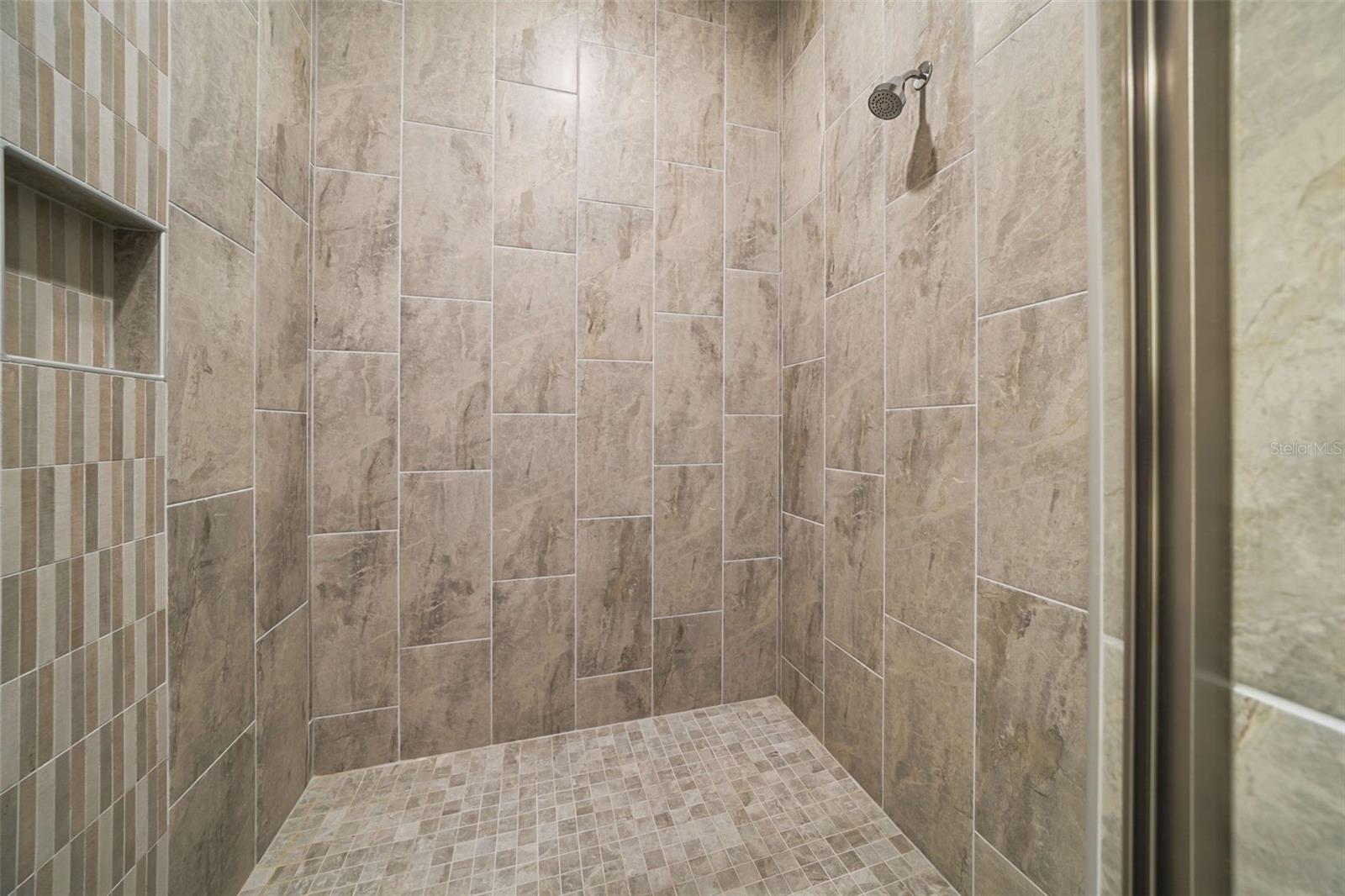 REUNION WEST FAIRWAYS 17 & 18 REP - Residential