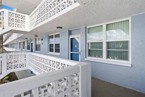 4715 BAY STREET NE 223 ST PETERSBURG FL 33703