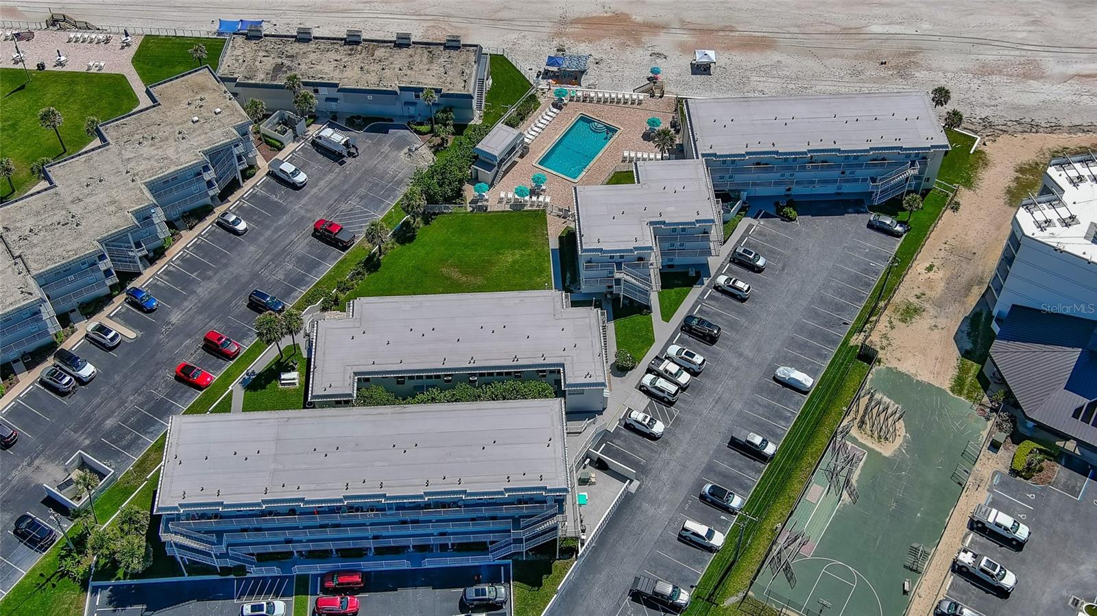 4849 SAXON DRIVE C102