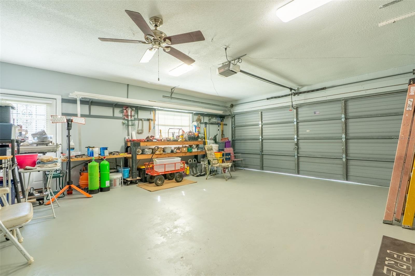 KELLYS UNREC SUB 33-18-17-4B00 - Residential