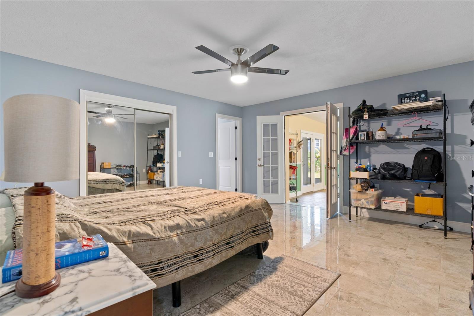 KELLYS UNREC SUB 33-18-17-4B00 - Residential