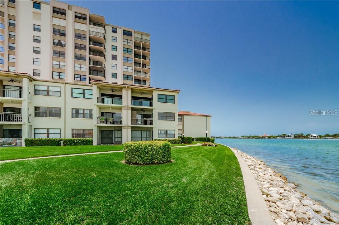 CASA DEL MAR CONDO IV - Residential