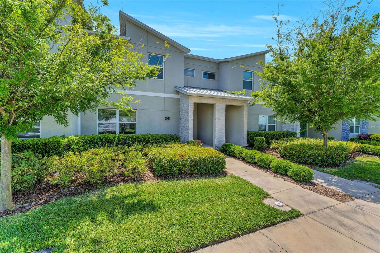 424 OCEAN COURSE AVENUE