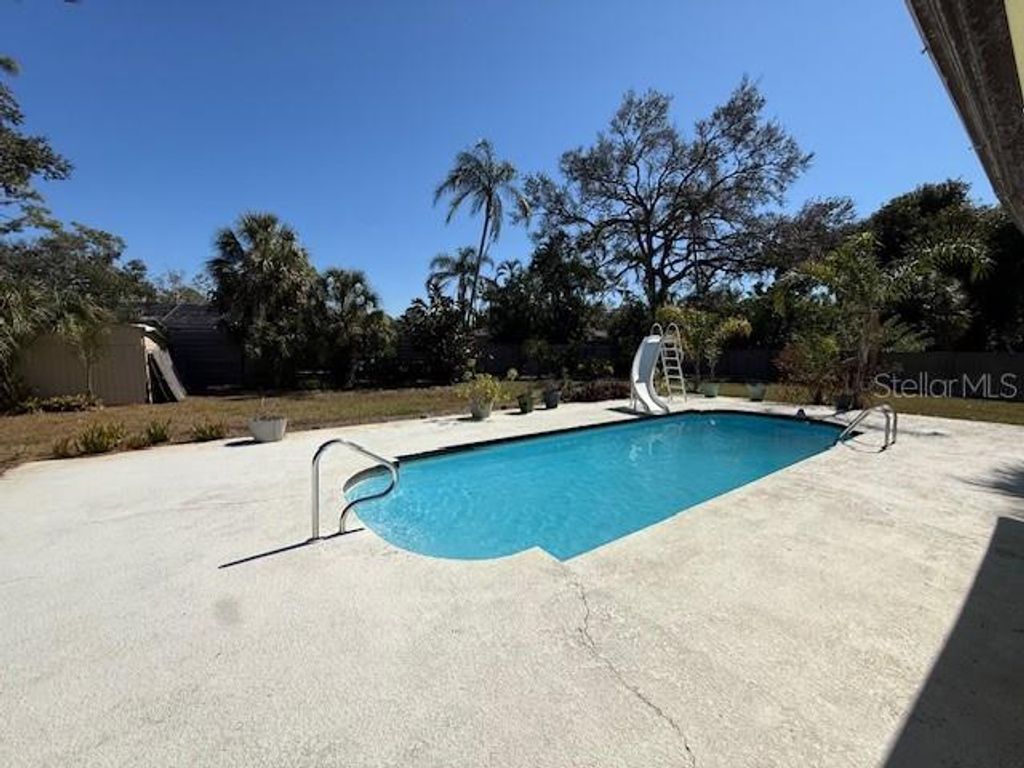 Photo of 3846 Malec Circle, Sarasota, FL 34233 (MLS # A4682134)