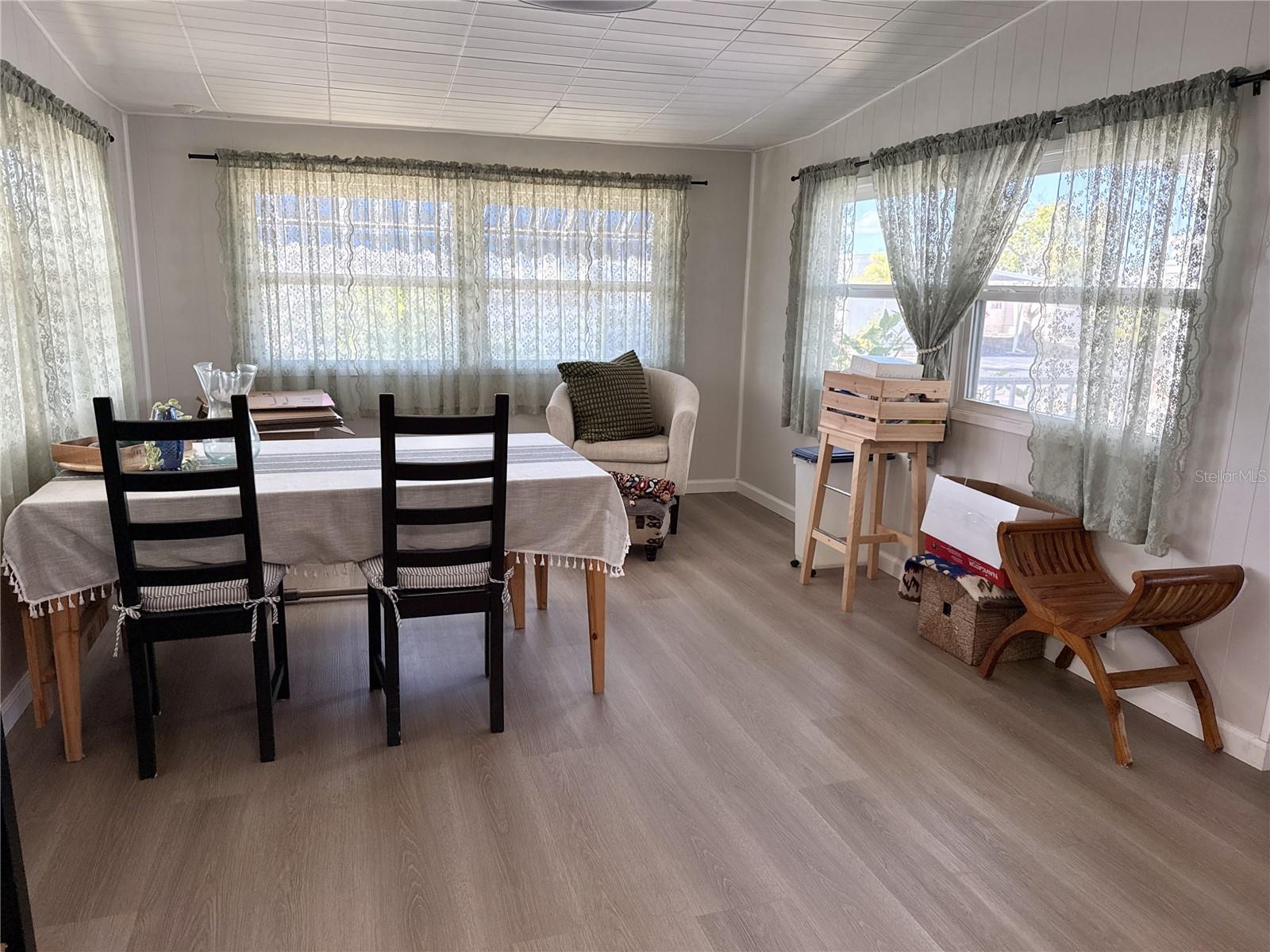 MOBEL AMERICANA MOBILE HOME PARK UNREC - Residential