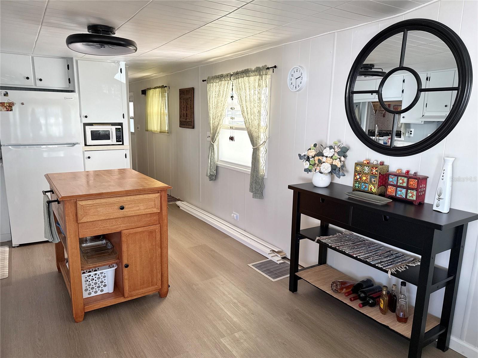 MOBEL AMERICANA MOBILE HOME PARK UNREC - Residential