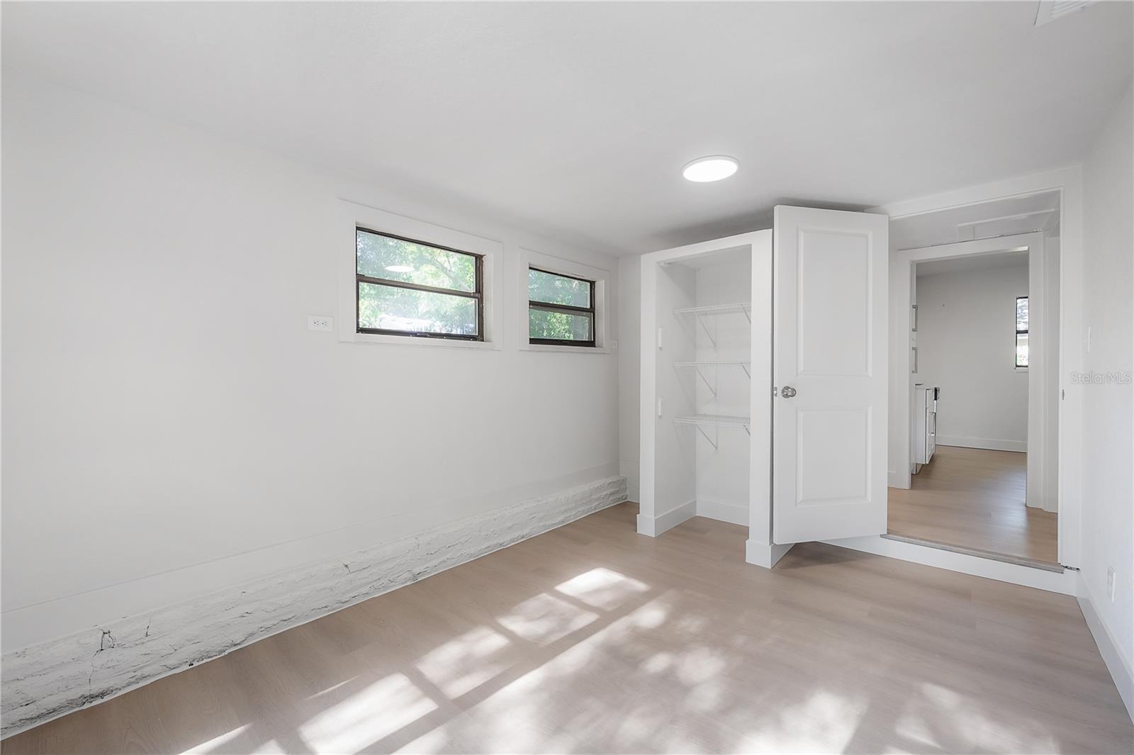 SEABRON SUB - Residential