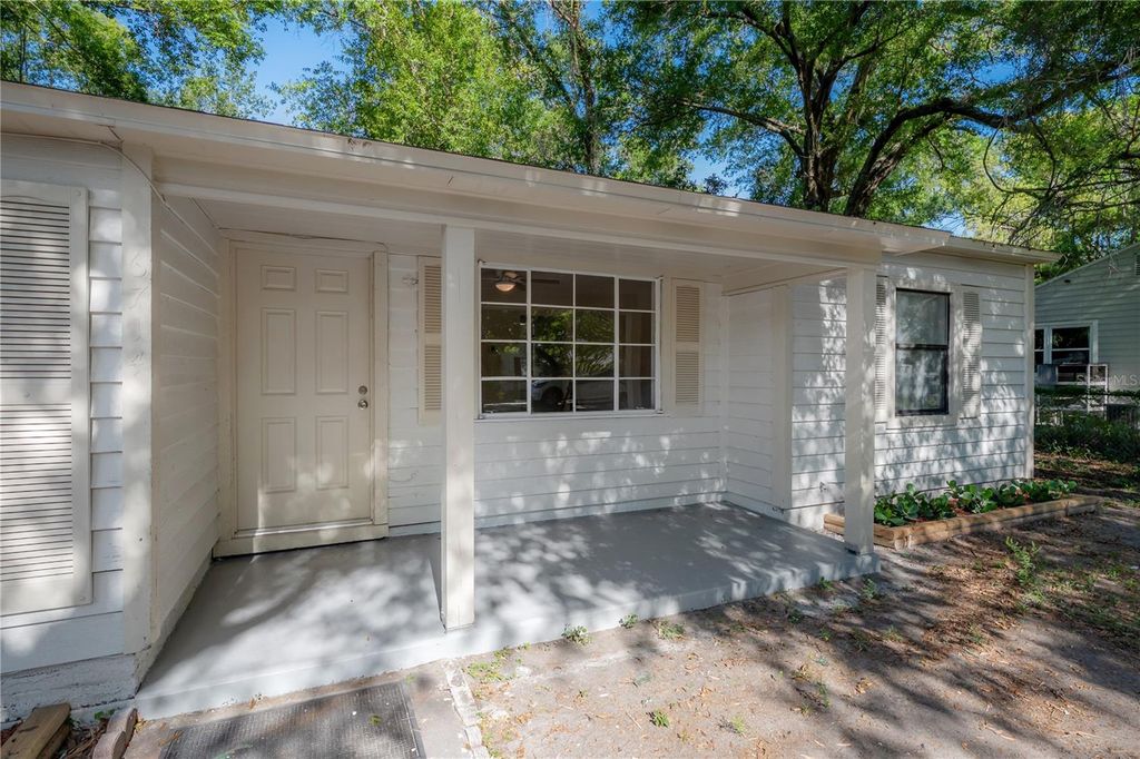 Photo of 6714 N 11th Street, Tampa, FL 33604 (MLS # TB8499689)