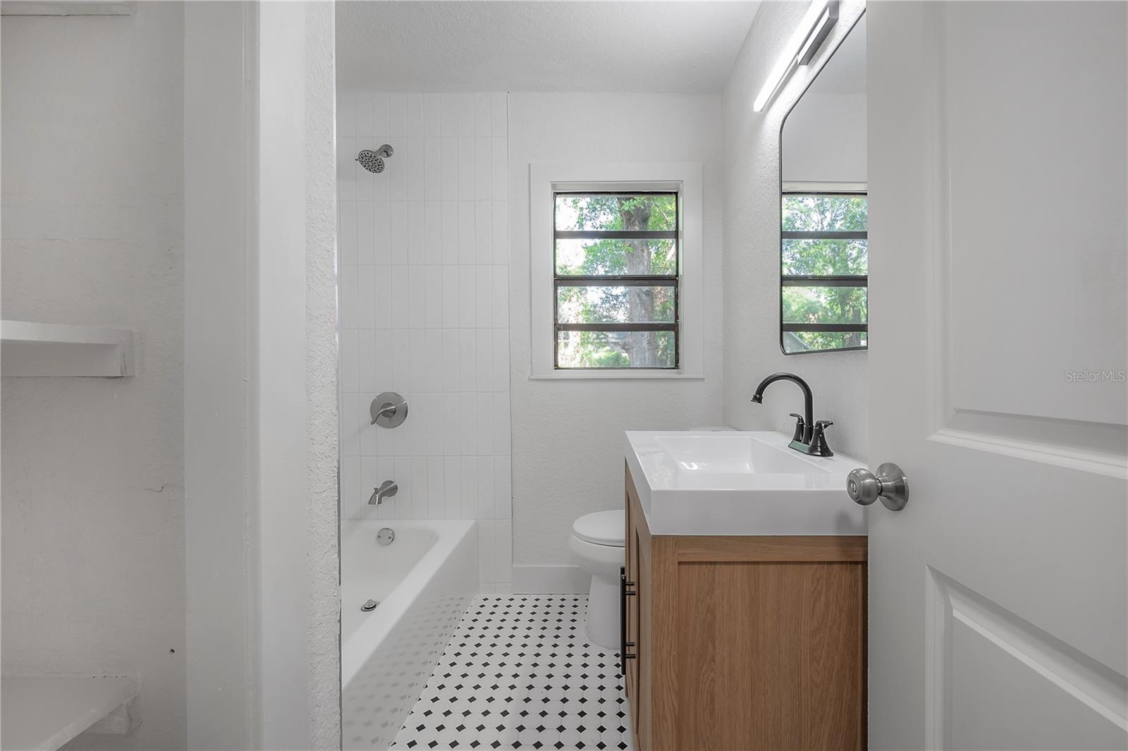 SEABRON SUB - Residential