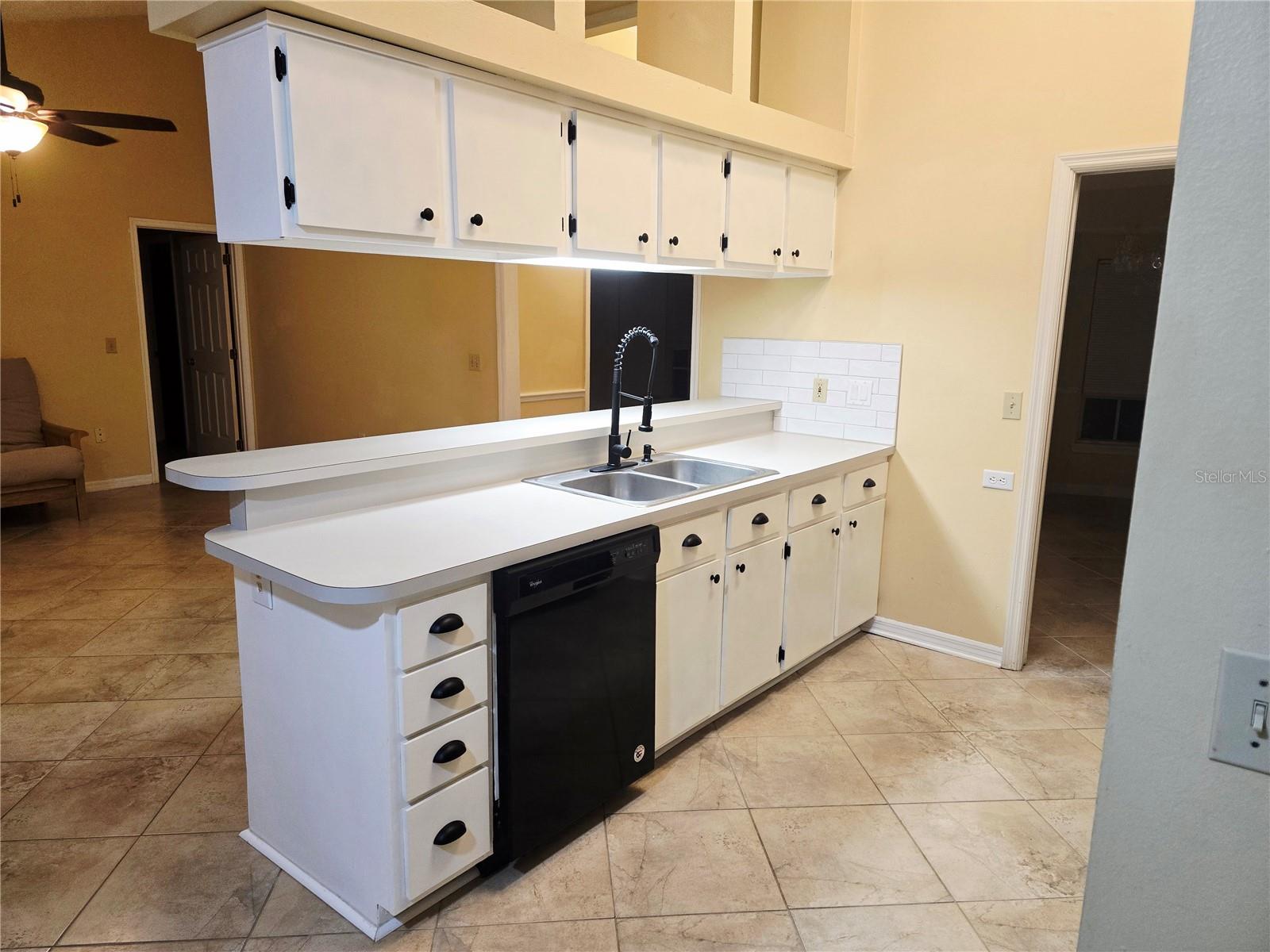 ROSE HILL PH 03 - Residential