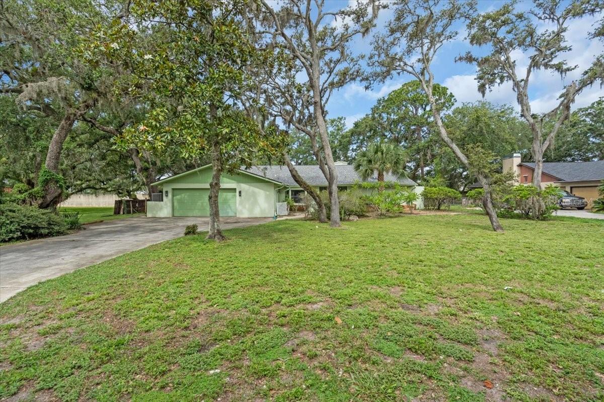 8470 CRANES ROOST DRIVE