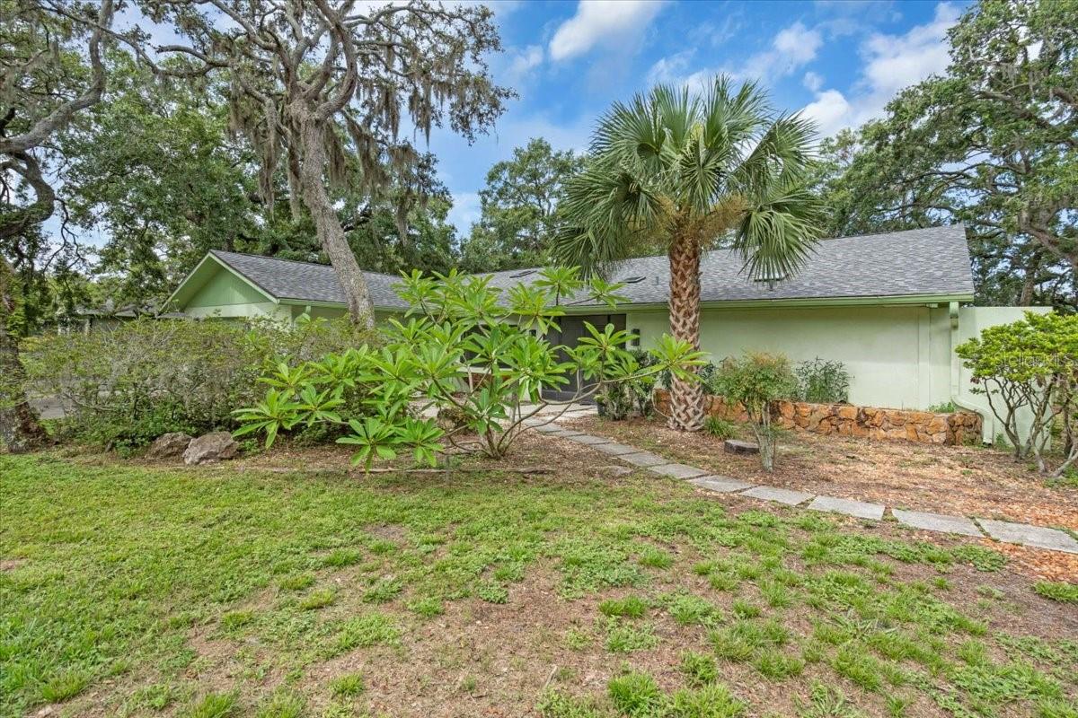 8470 CRANES ROOST DRIVE