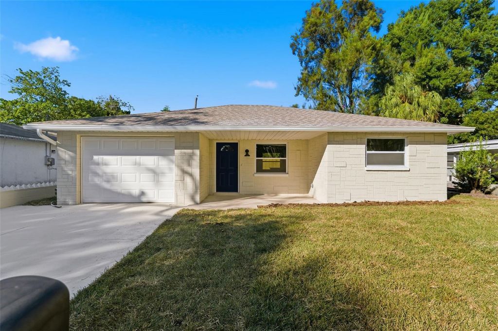 Photo of 5749 Pine Street, New Port Richey, FL 34652 (MLS # A4673408)