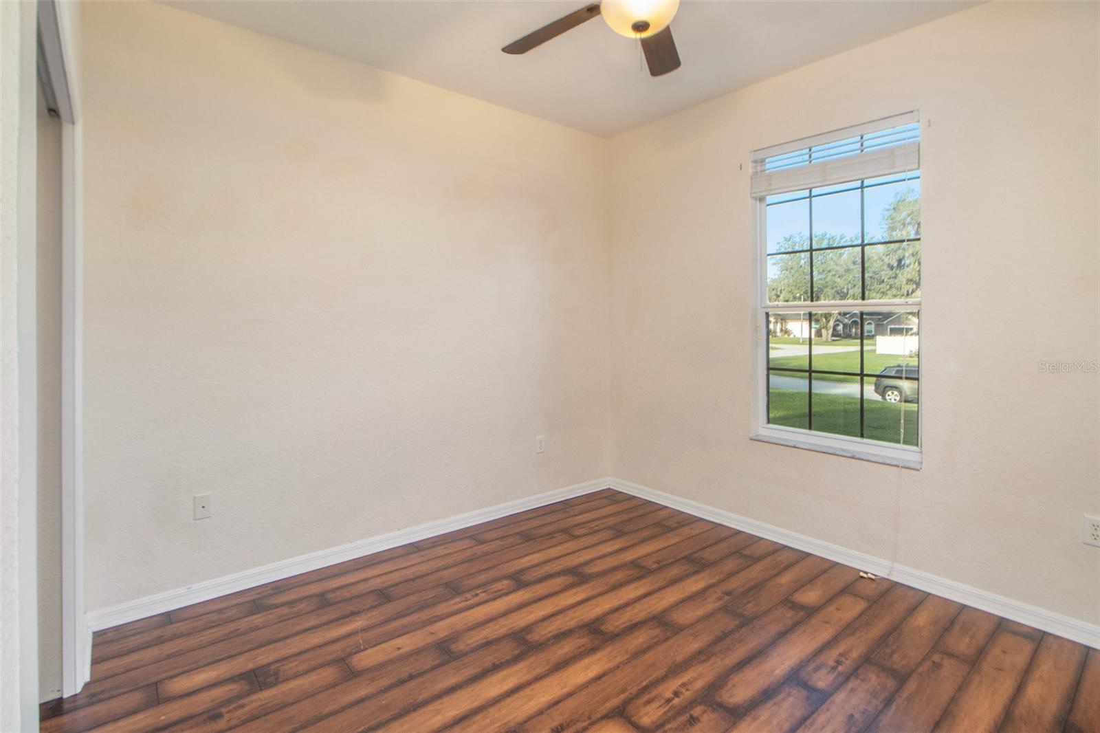 OXFORD MANOR - Residential