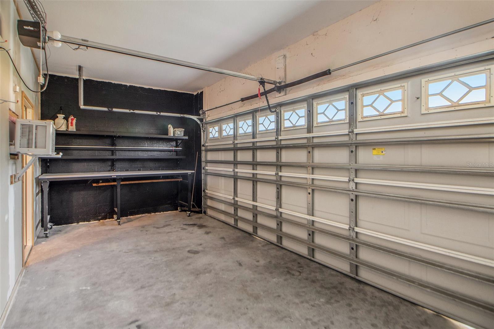 OXFORD MANOR - Residential