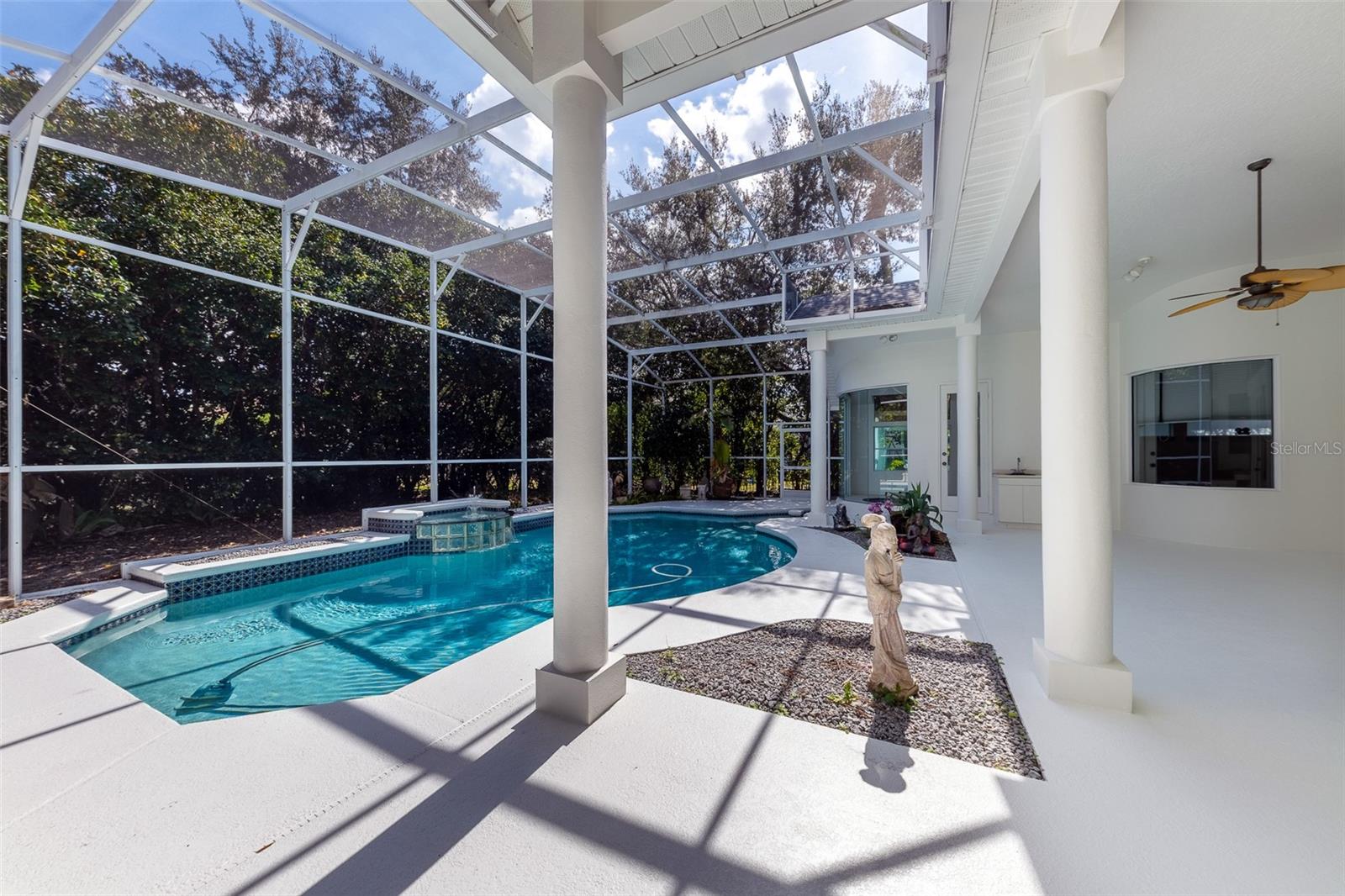 LAKE FOREST SEC TWO A - Residential