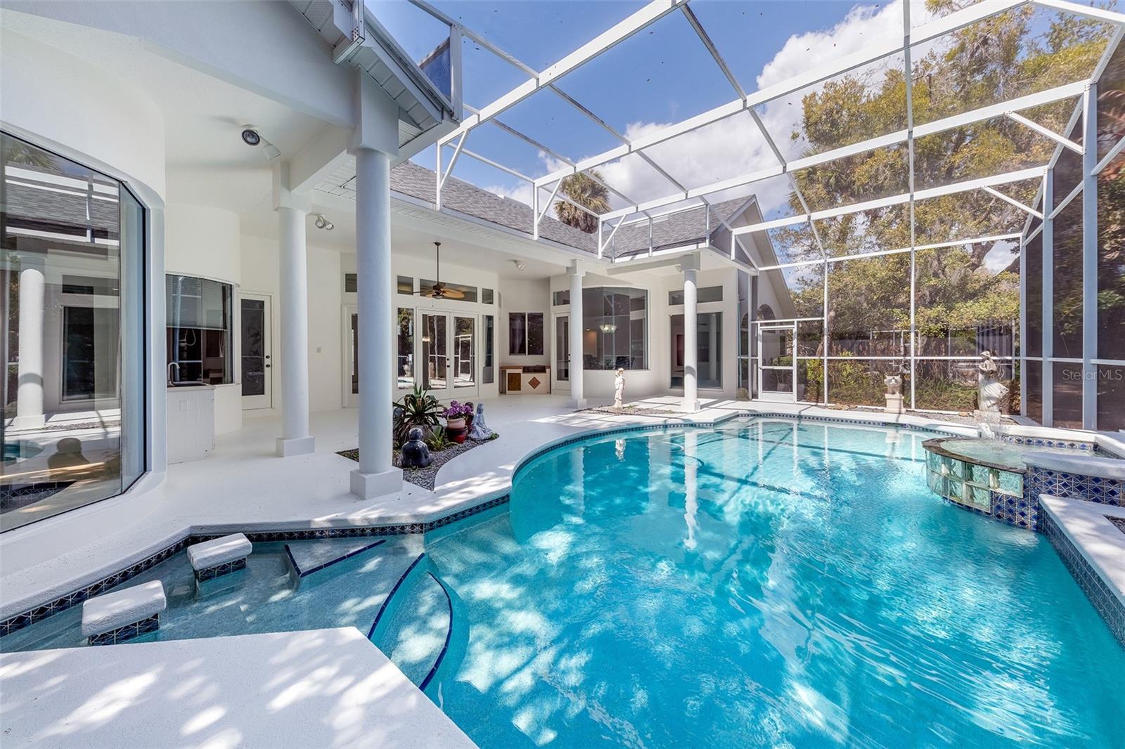 LAKE FOREST SEC TWO A - Residential