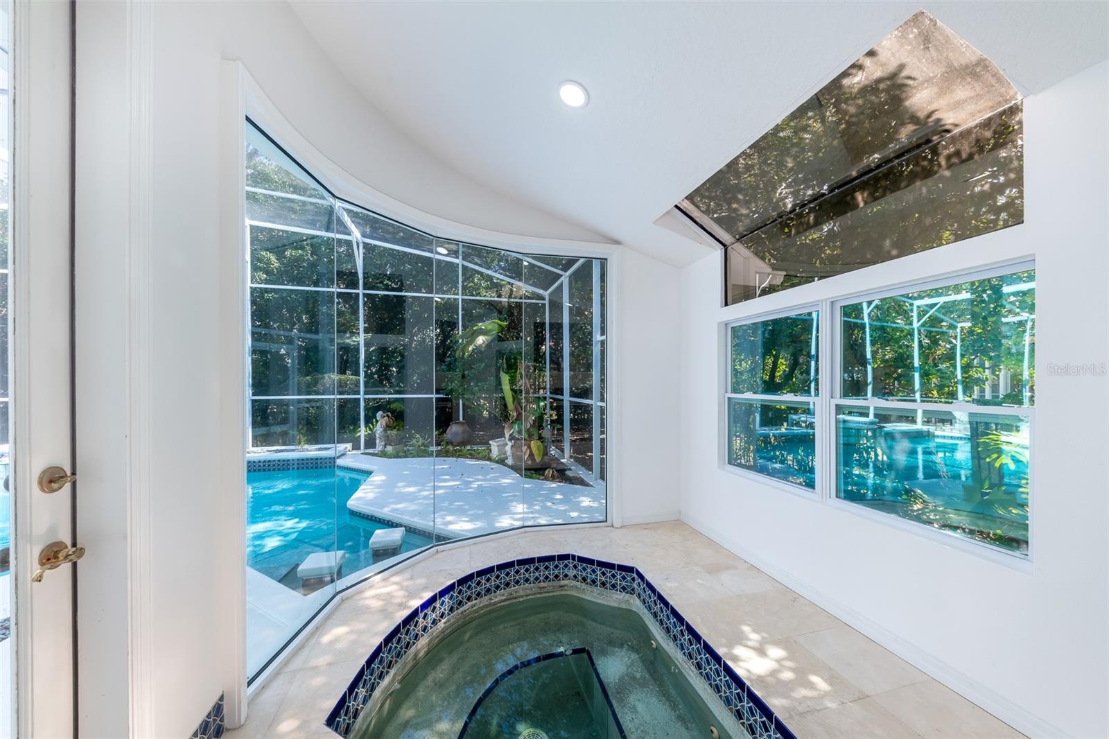 LAKE FOREST SEC TWO A - Residential