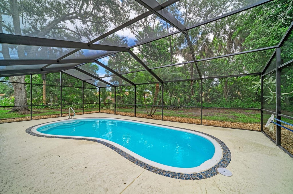 Photo of 4502 33rd Avenue W, Bradenton, FL 34209 (MLS # A4706973)