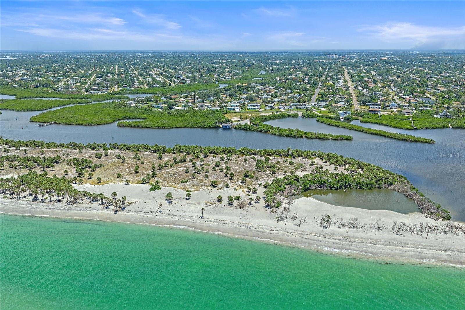 SOUTH VENICE - Residential