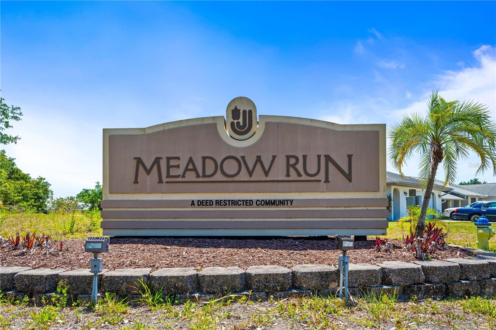 MEADOW RUN AT JACARANDA - Residential